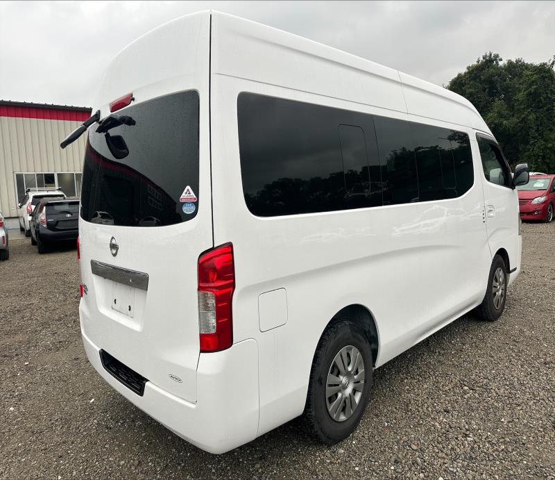 NISSAN NV350 CARAVAN 2017/6