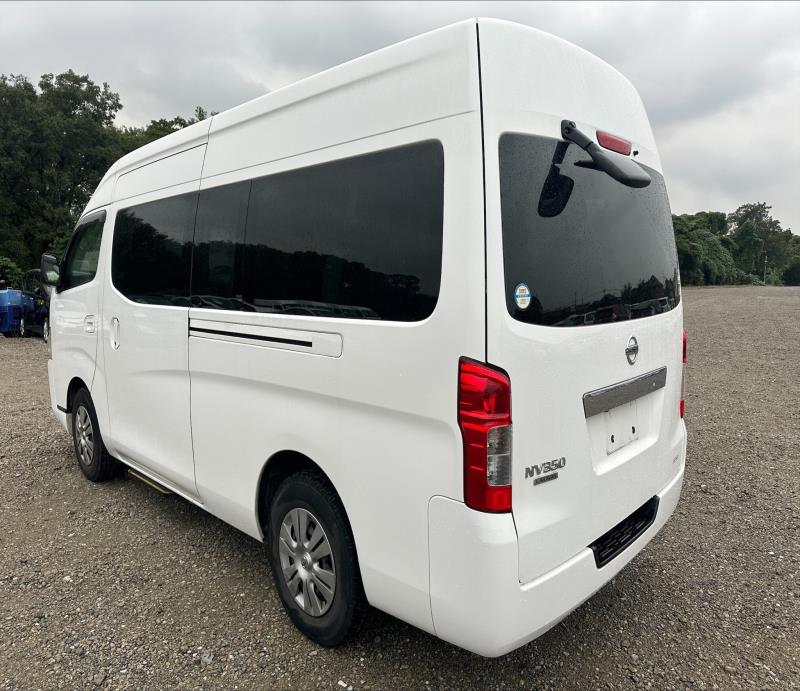 NISSAN NV350 CARAVAN 2017/6