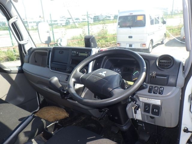 MITSUBISHI CANTER 2020/3