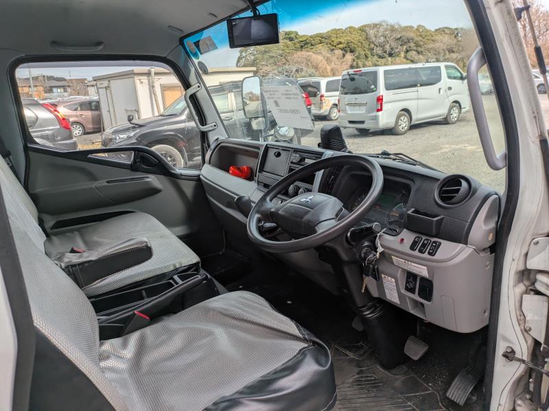 MITSUBISHI CANTER 2019/12