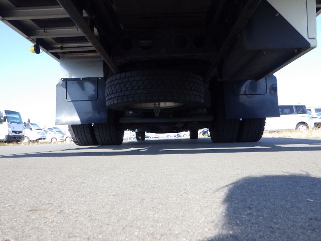 MITSUBISHI FIGHTER 2016/6