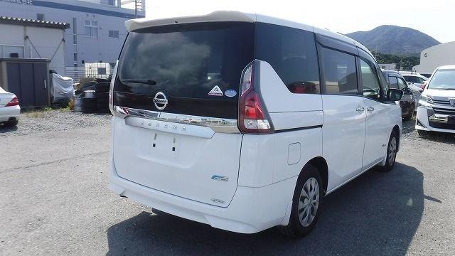 NISSAN SERENA 2018/7