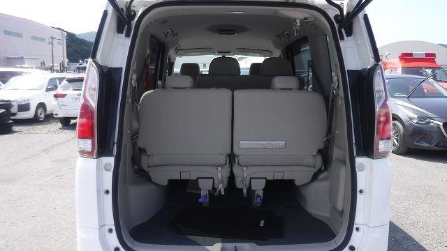 NISSAN SERENA 2018/7