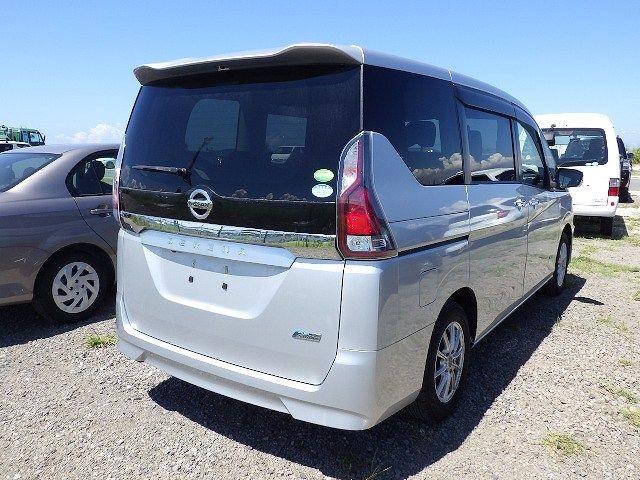 NISSAN SERENA 2018/6