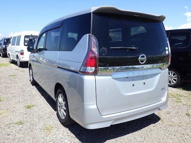 NISSAN SERENA 2018/6