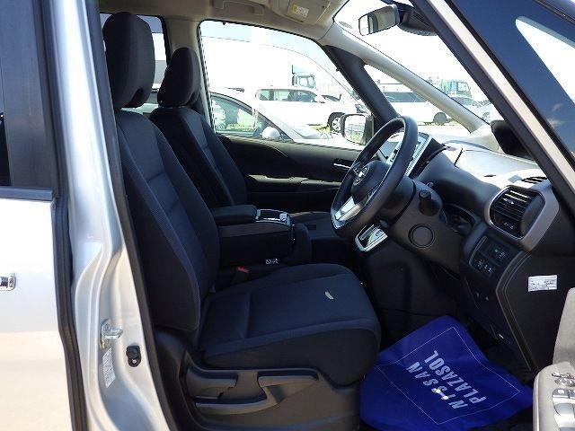 NISSAN SERENA 2018/6