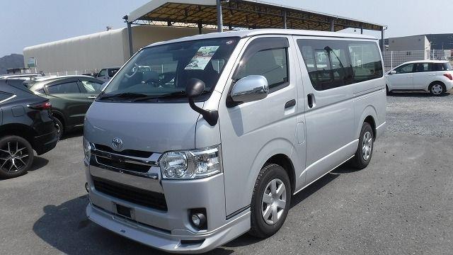 TOYOTA HIACE 2018/3