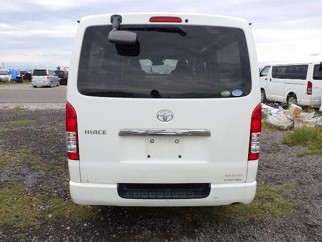 TOYOTA HIACE 2018/9