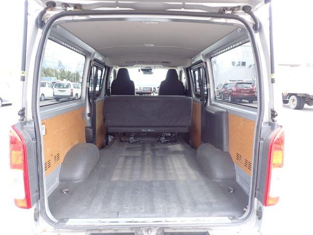 TOYOTA HIACE 2018/11