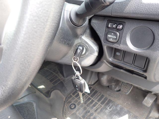 TOYOTA HIACE 2018/11