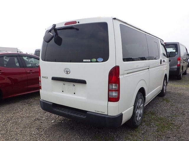 TOYOTA HIACE 2018/12