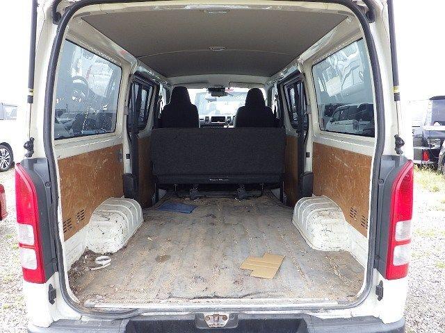 TOYOTA HIACE 2018/12