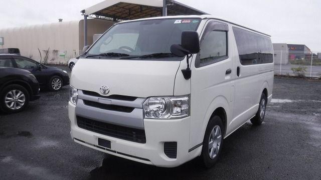 TOYOTA HIACE 2019/9