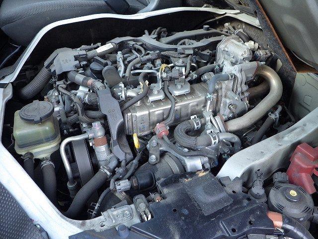 TOYOTA HIACE 2019/10