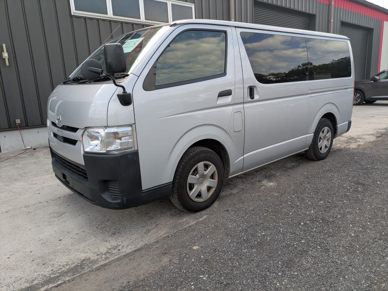 TOYOTA HIACE 2020/1