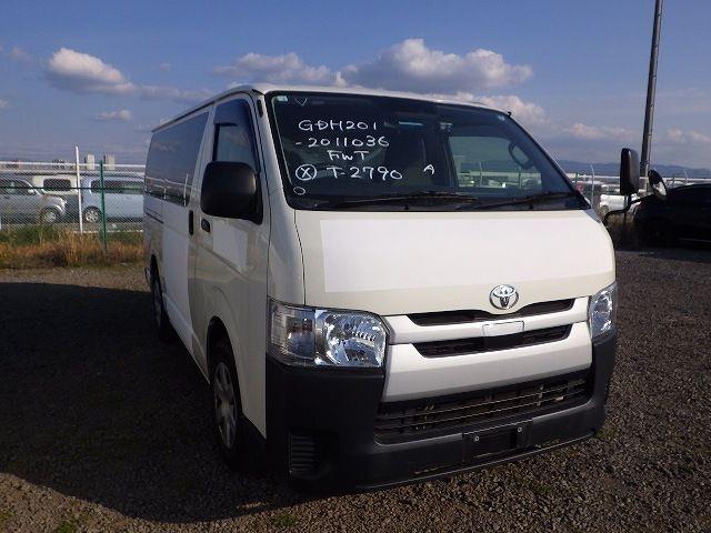 TOYOTA HIACE 2020/2