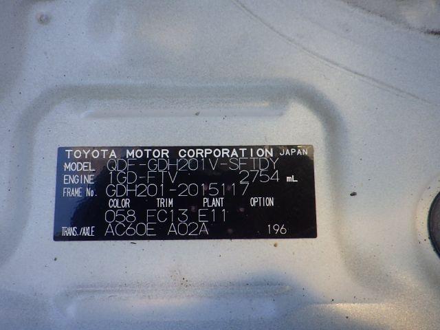 TOYOTA HIACE 2020/10