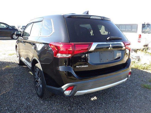 MITSUBISHI OUTLANDER 2018/3