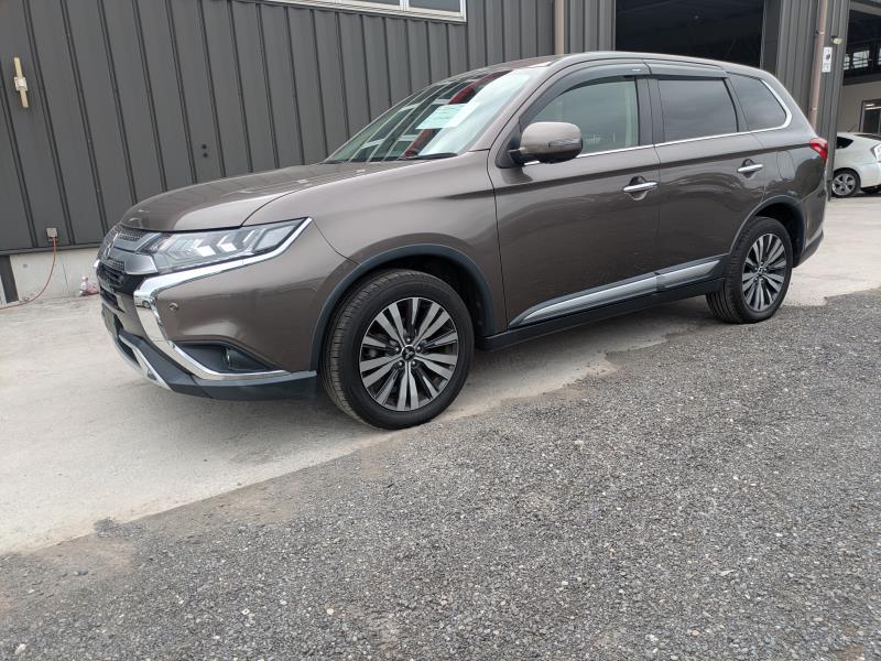 MITSUBISHI OUTLANDER 2019/3