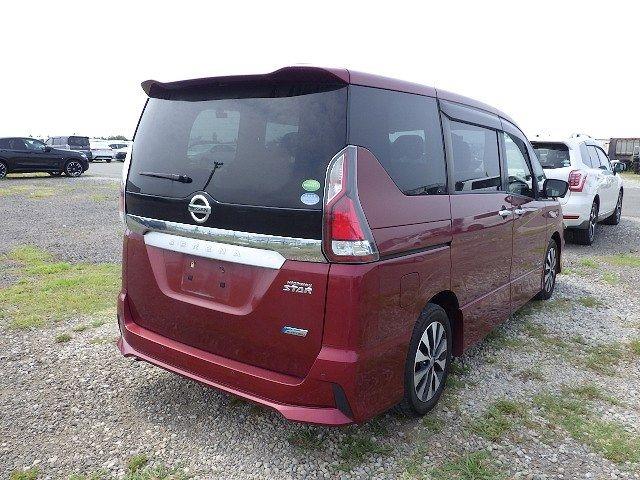 NISSAN SERENA 2018/3