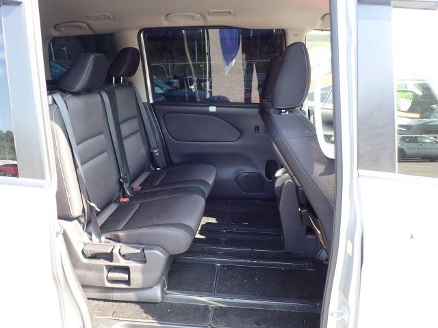 NISSAN SERENA 2018/6