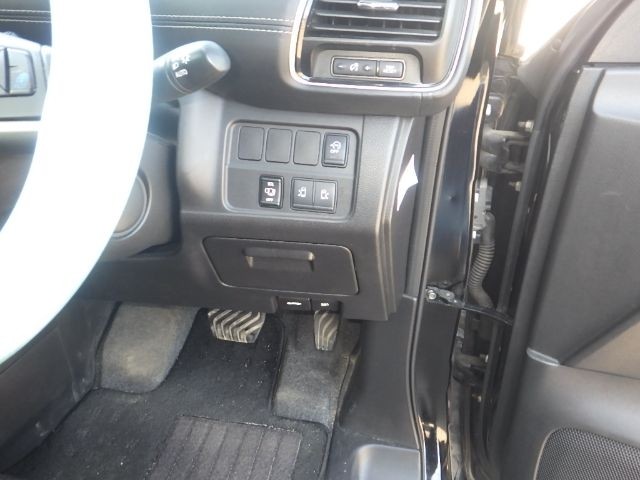 NISSAN SERENA 2019/3