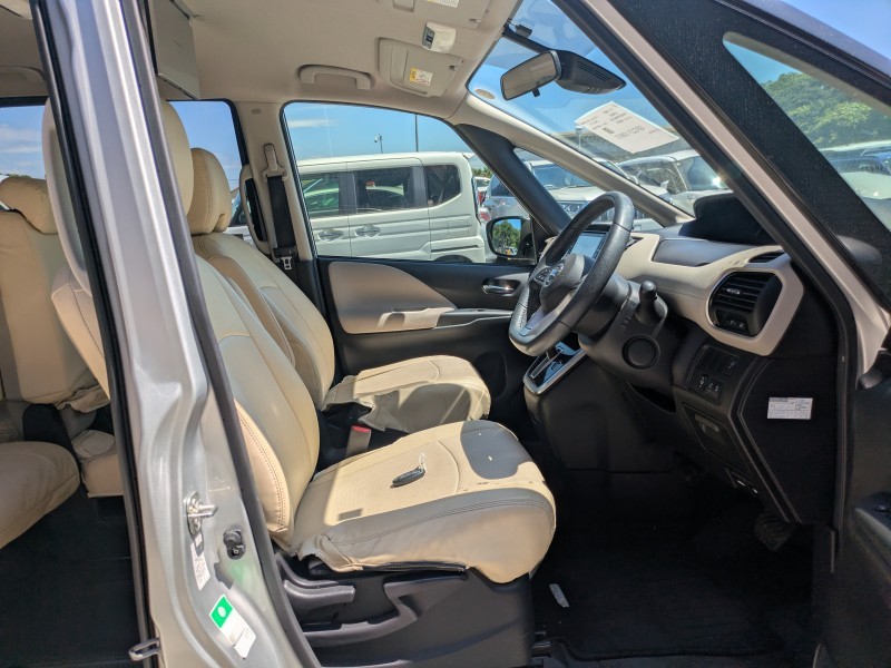 NISSAN SERENA 2019/1