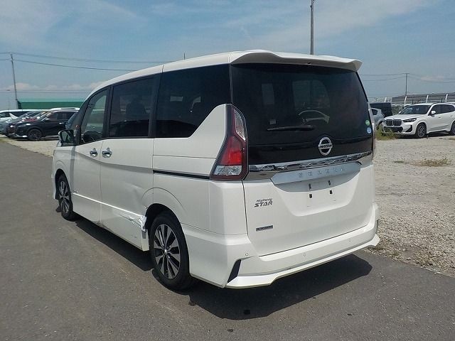 NISSAN SERENA 2019/3