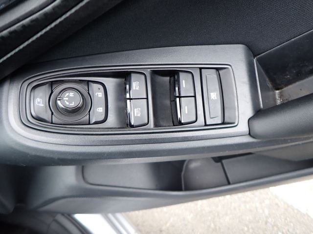 SUBARU IMPREZA 2019/6