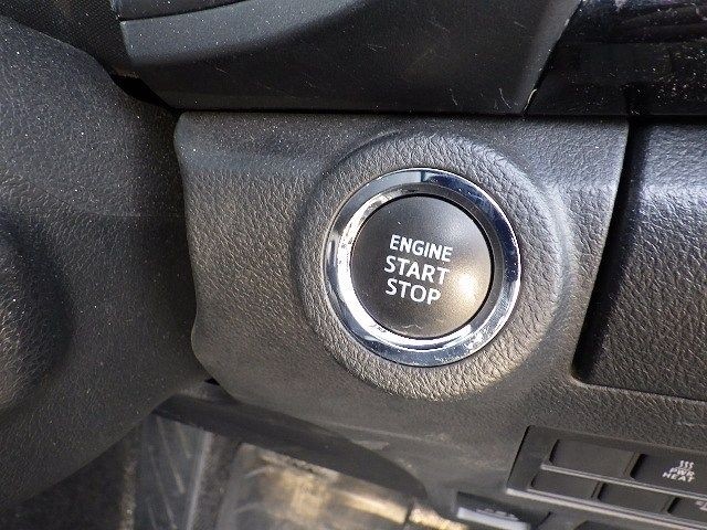 TOYOTA HILUX 2019/12