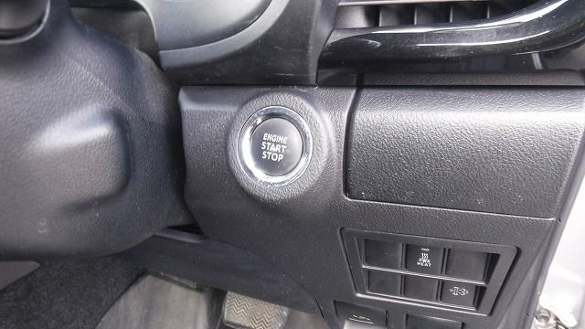 TOYOTA HILUX 2020/1