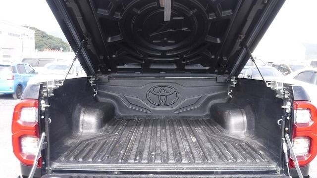 TOYOTA HILUX 2020/12