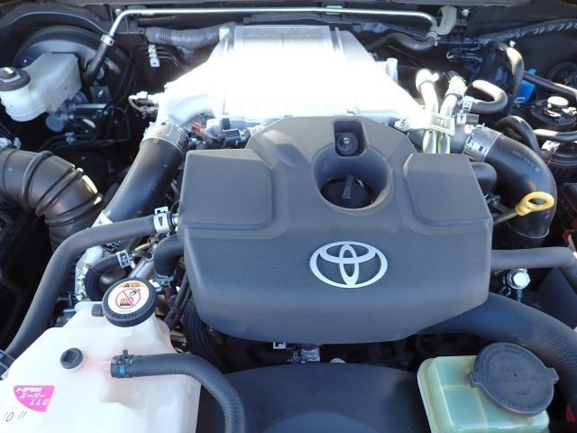 TOYOTA HILUX 2020/12