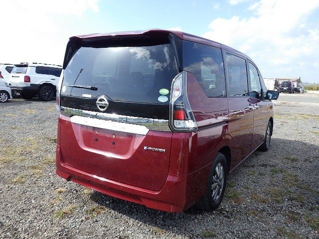 NISSAN SERENA 2019/1