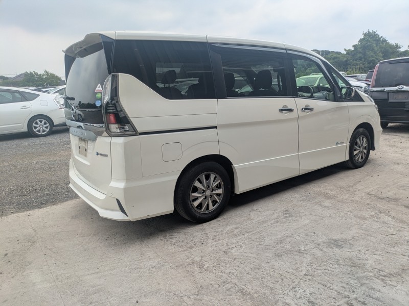 NISSAN SERENA 2019/2