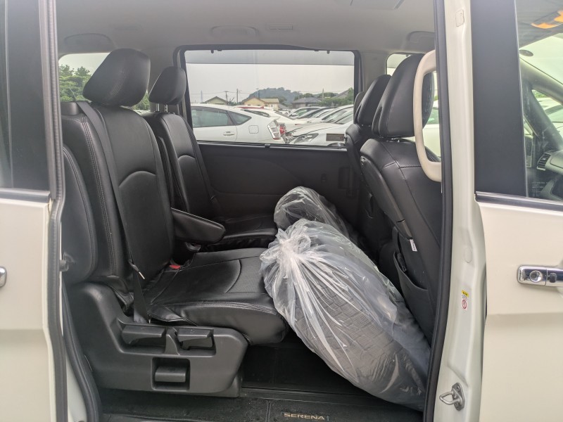 NISSAN SERENA 2019/2