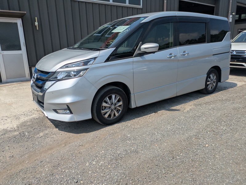 NISSAN SERENA 2019/4