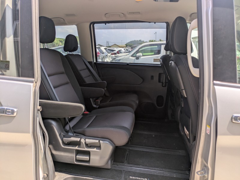 NISSAN SERENA 2019/4