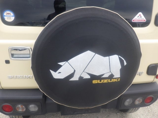 SUZUKI JIMNY 2019/5