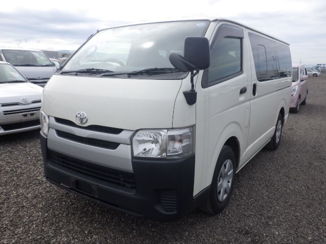 TOYOTA REGIUSACE 2015/2