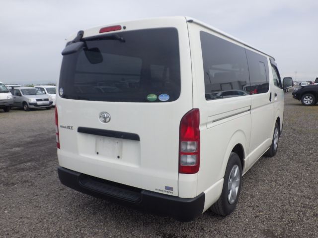 TOYOTA REGIUSACE 2015/2