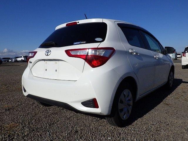 TOYOTA VITZ 2018/1