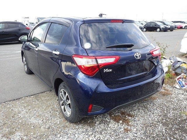 TOYOTA VITZ 2019/2