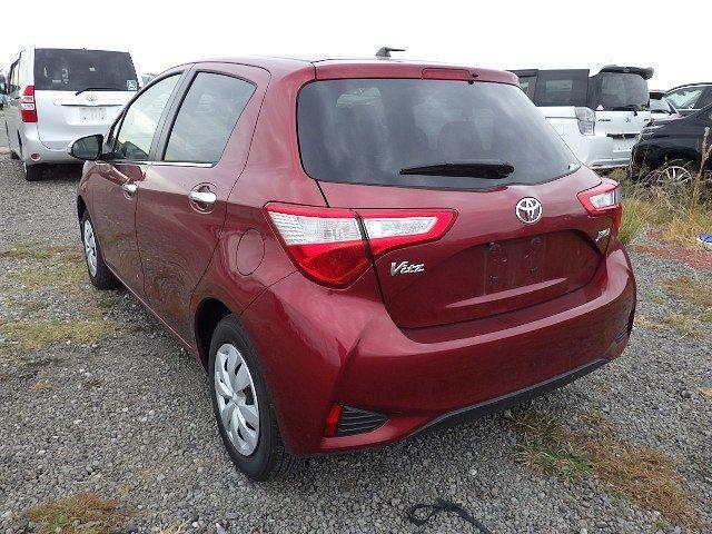 TOYOTA VITZ 2019/9