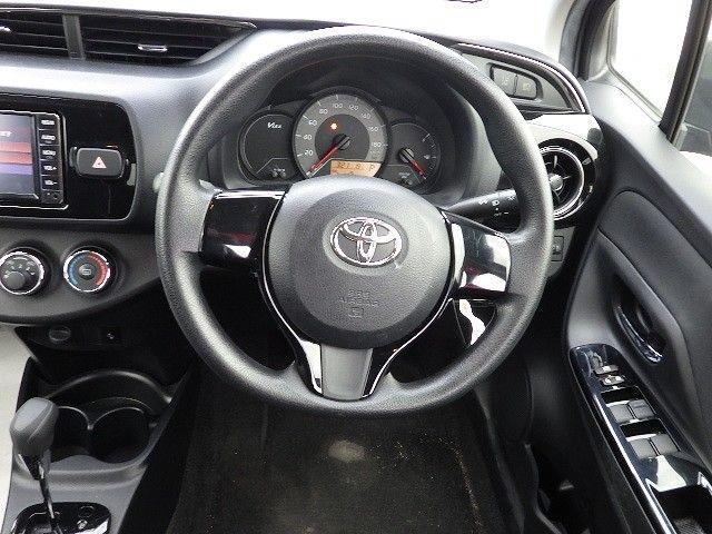 TOYOTA VITZ 2019/9