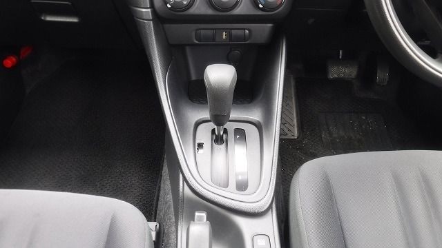 TOYOTA YARIS 2020/7