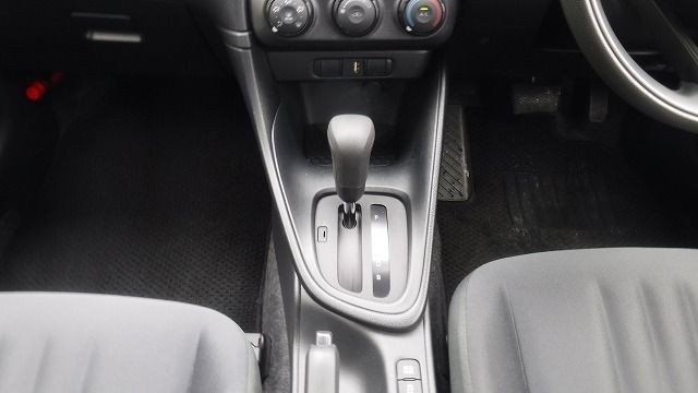 TOYOTA YARIS 2020/7