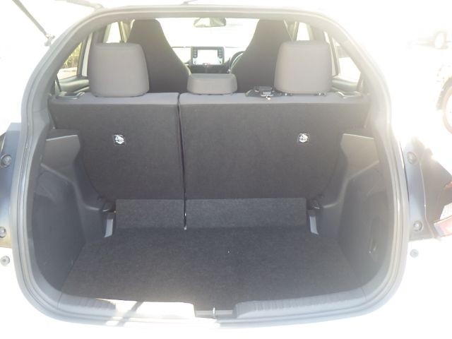TOYOTA YARIS 2020/7