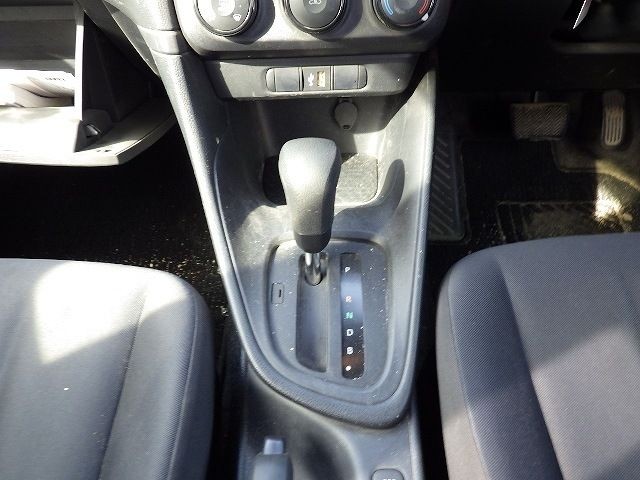 TOYOTA YARIS 2020/12