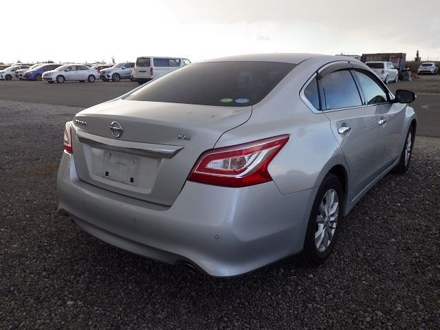 NISSAN TEANA 2019/3